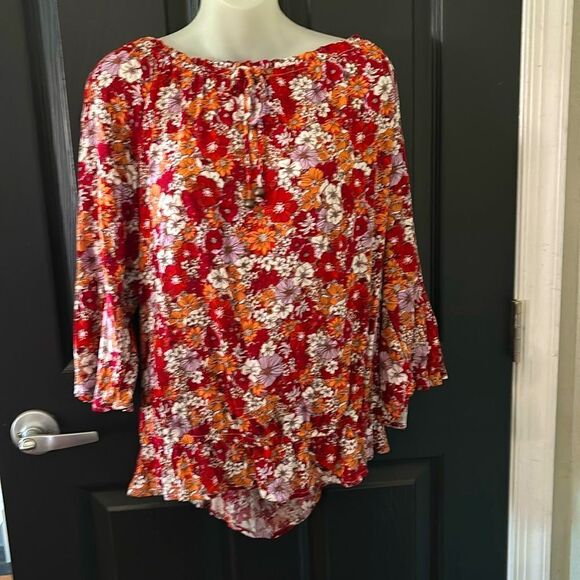 NWOT AGB floral print top, M - Picture 3 of 7